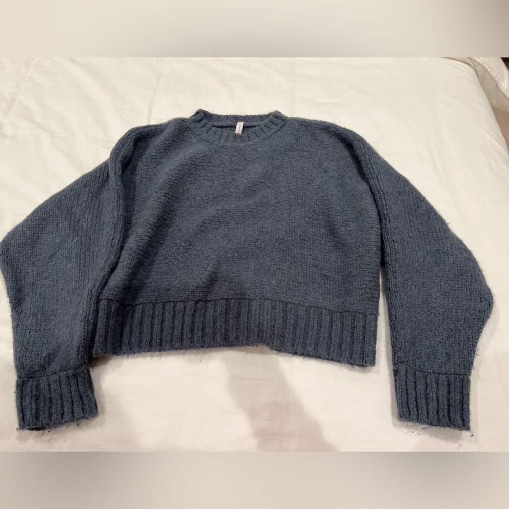 Aritzia Blue Crop Sweater